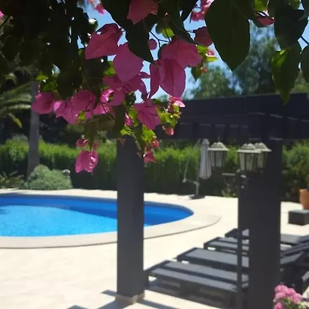 Encantadora Villa Pedreguer